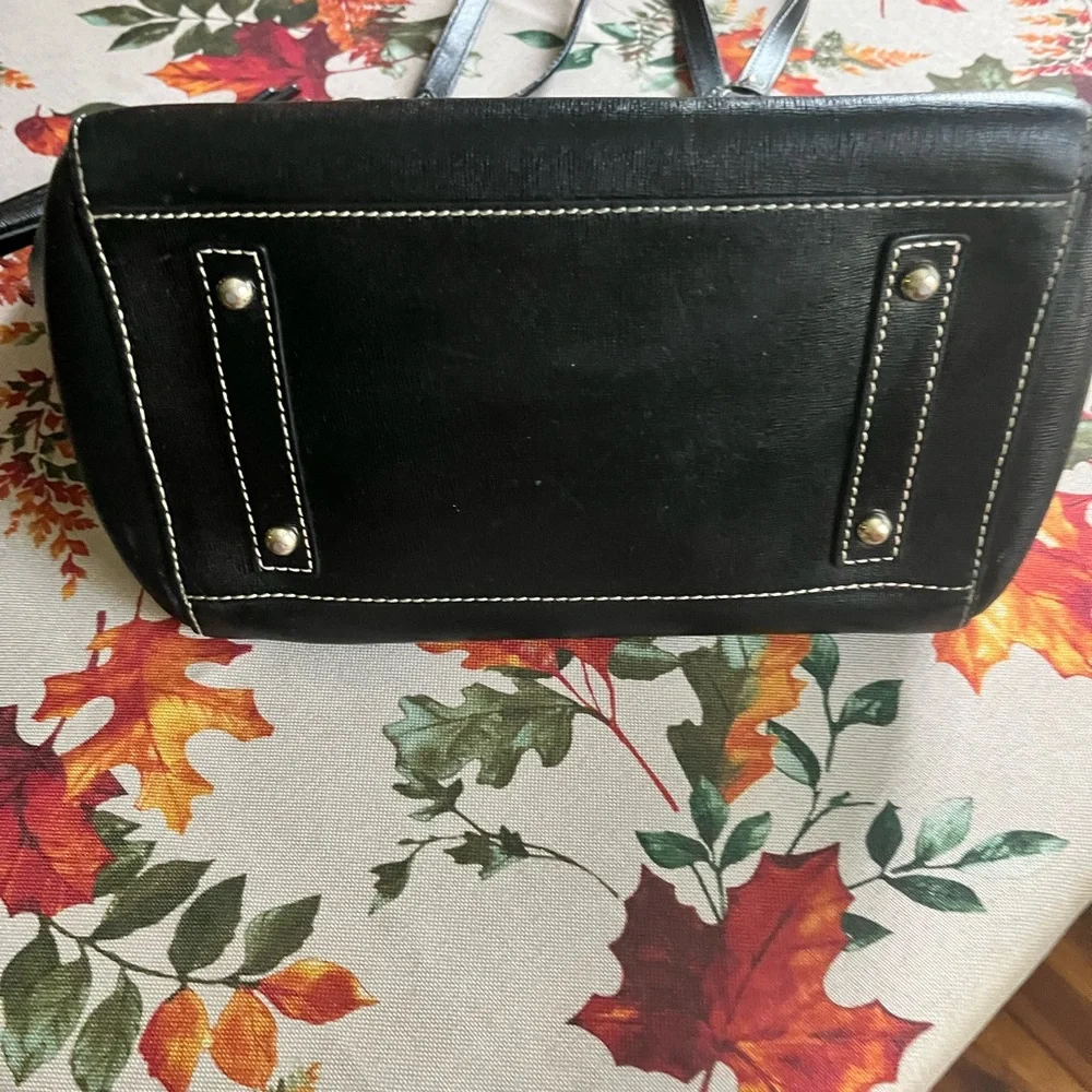 🥰Dooney & Bourke Saffiano Maxine Tote - Picture 6 of 10